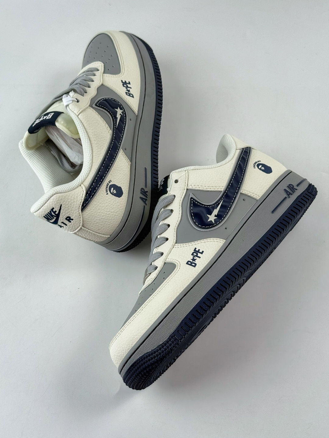 Nike Air Force 1 Low 07 x BAPE 白灰 SM6668-111