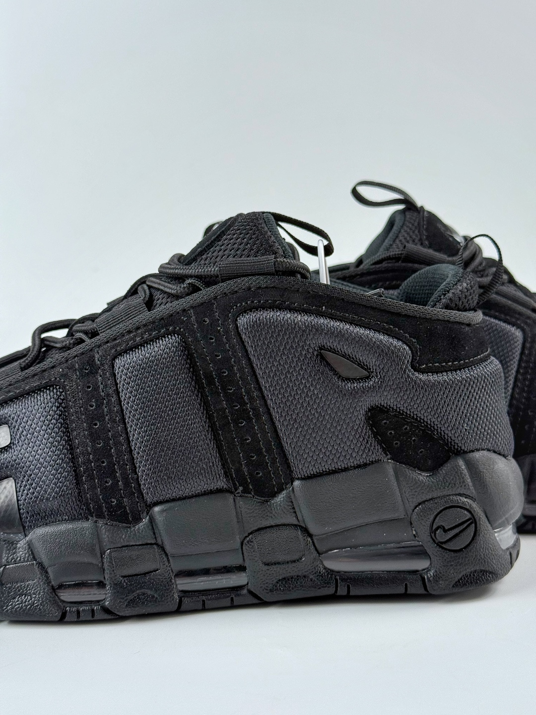 Nike Air More Uptempo Low 代表着历史最高版本皮蓬 IM6649-001