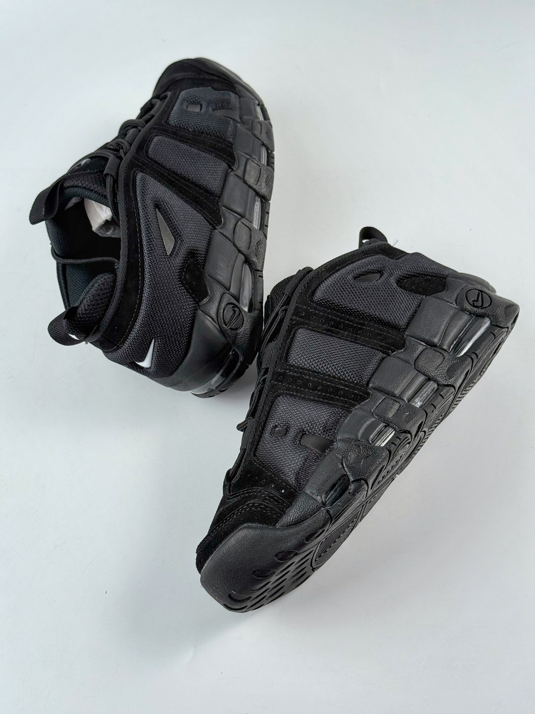 Nike Air More Uptempo Low 代表着历史最高版本皮蓬 IM6649-001