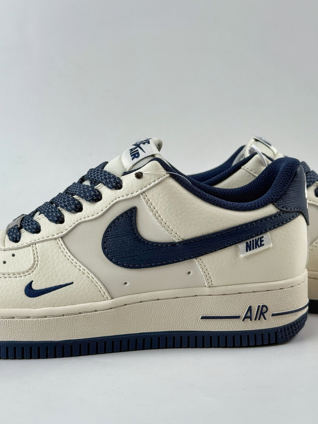 Nike Air Force 1 Low 07 白蓝小勾满天星 SM6668-127