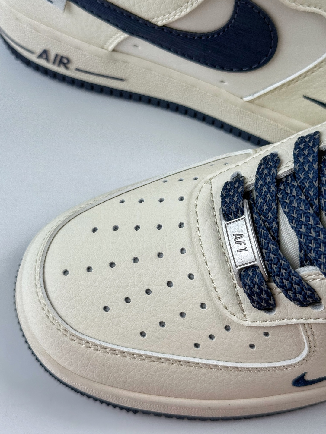 Nike Air Force 1 Low 07 白蓝小勾满天星 SM6668-127