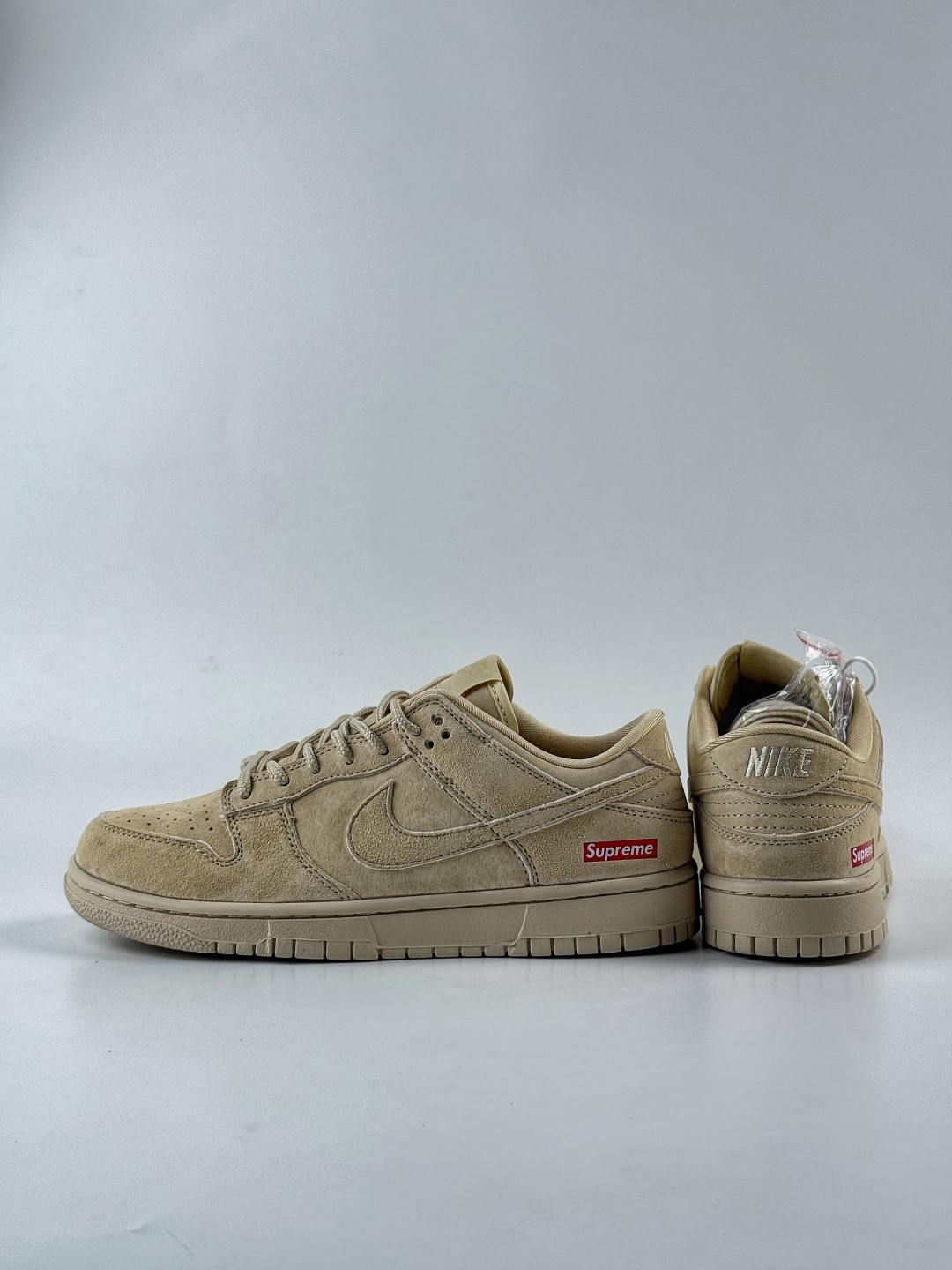 Nike SB Dunk Low x Superme 棕灰 SD8888-002