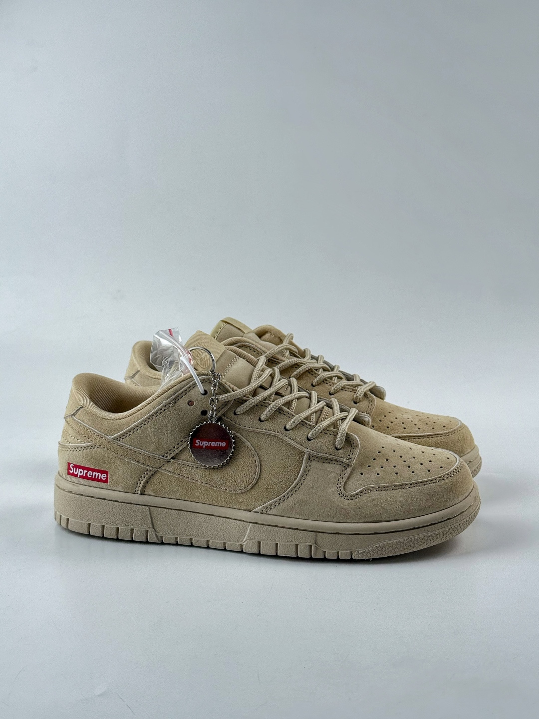 Nike SB Dunk Low x Superme 棕灰 SD8888-002