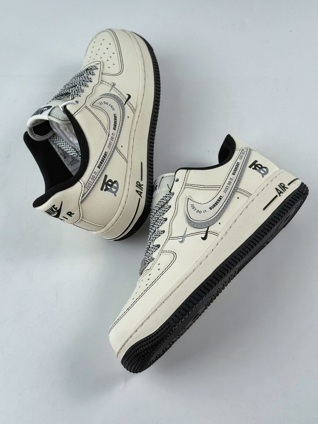 Nike Air Force 1 Low 07 x BURBERRY 白灰双小勾双勾满天星 JP8028-062