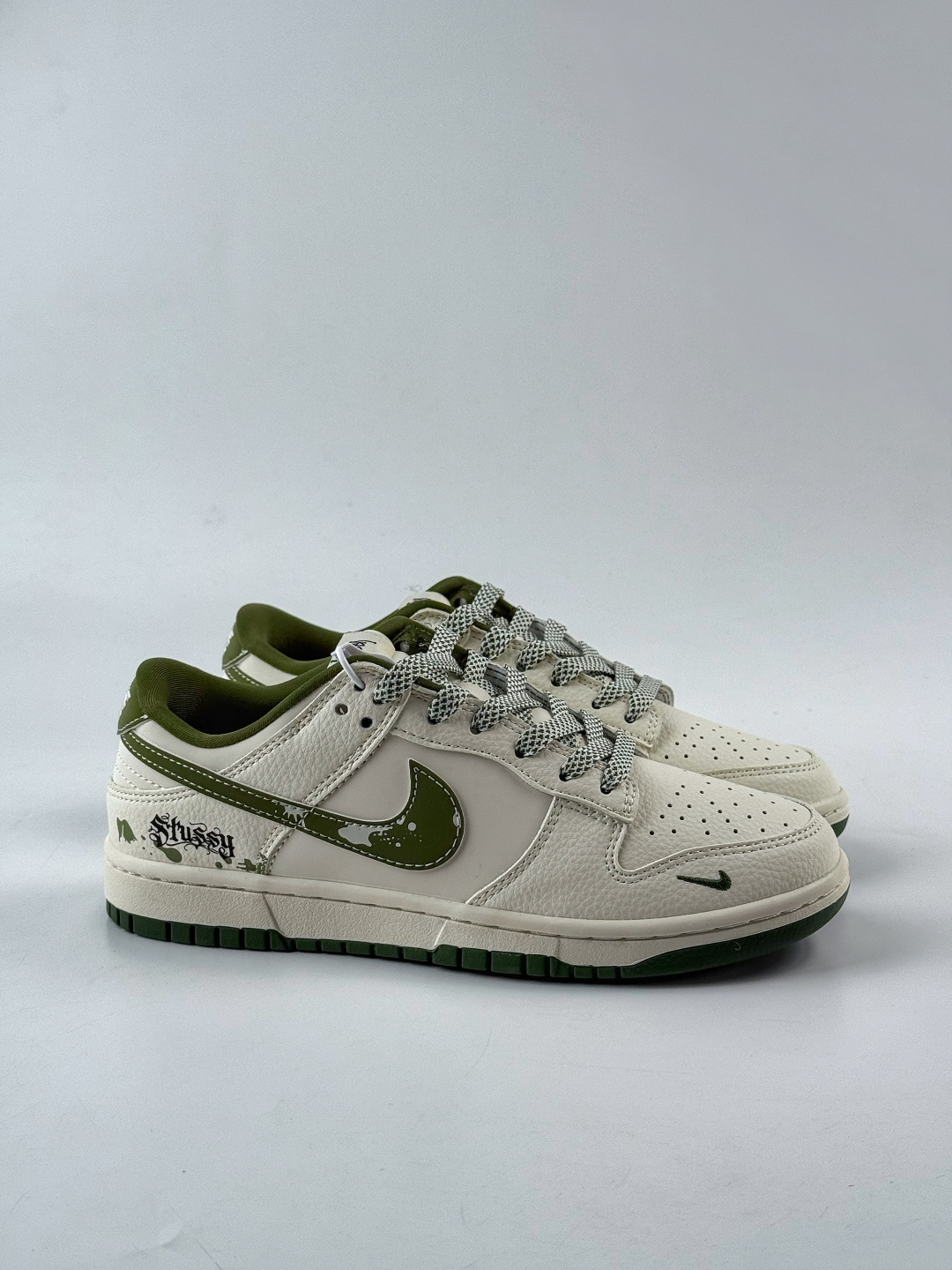 Nike SB Dunk Low x Stussy 白绿小勾满天星 XS6089-608