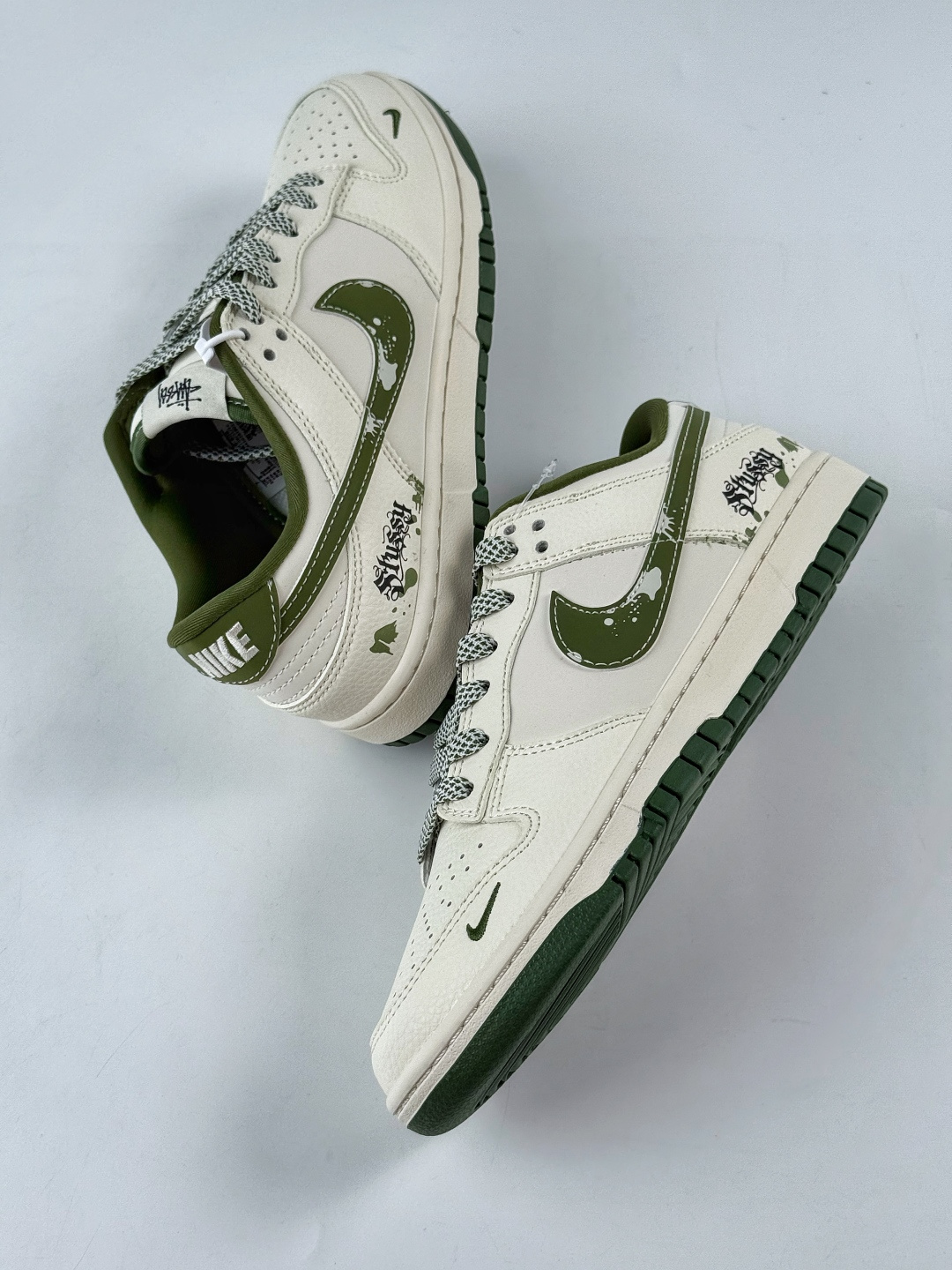 Nike SB Dunk Low x Stussy 白绿小勾满天星 XS6089-608