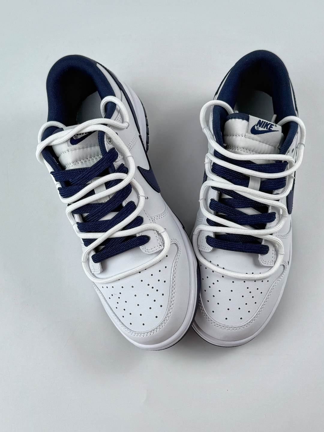 Nike SB Dunk Low 白蓝小勾绑带 WB0620-118