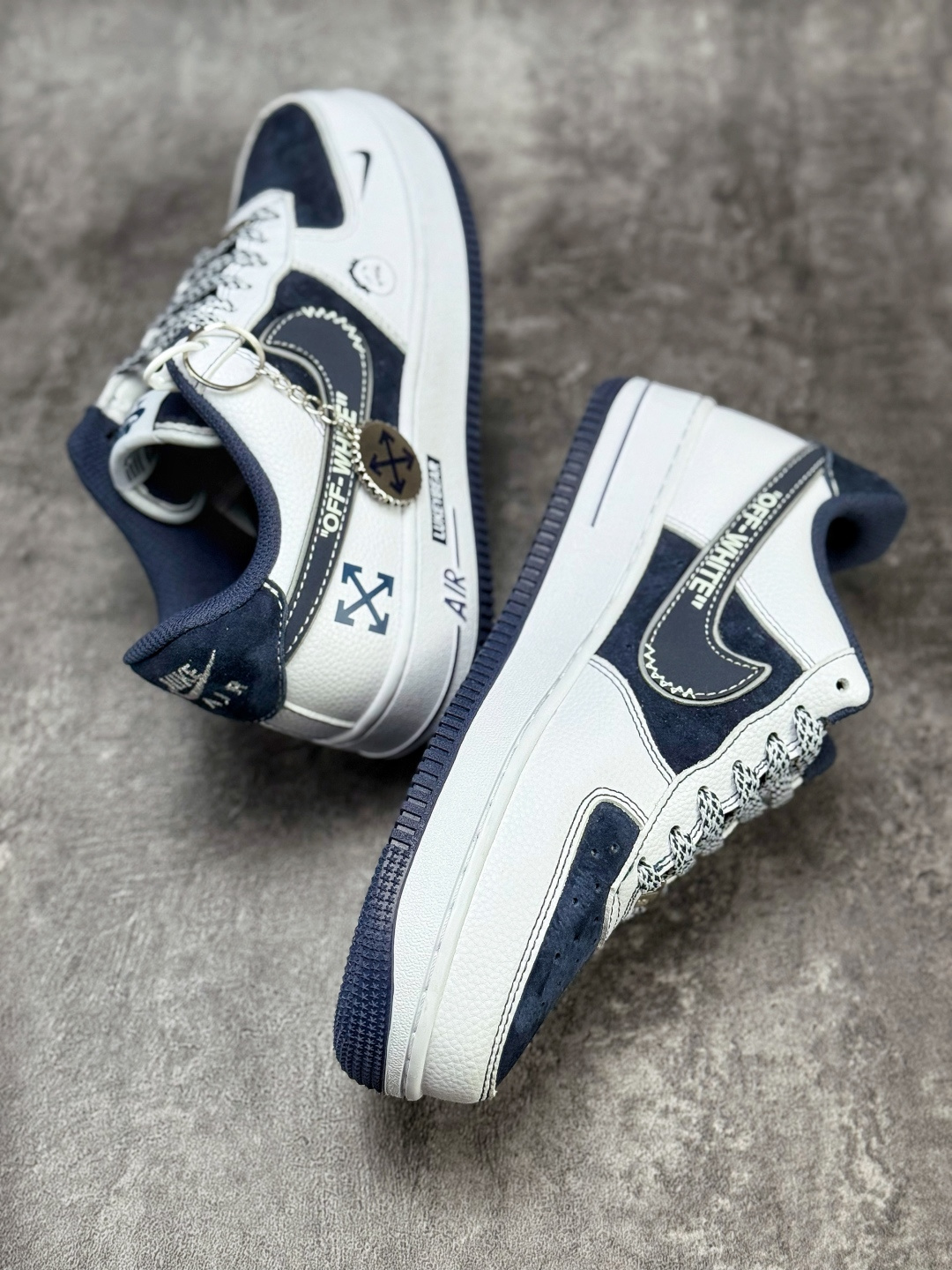 Nike Air Force 1 Low 07 x OFF-WHITE 白蓝小勾满天星 HV5999-002