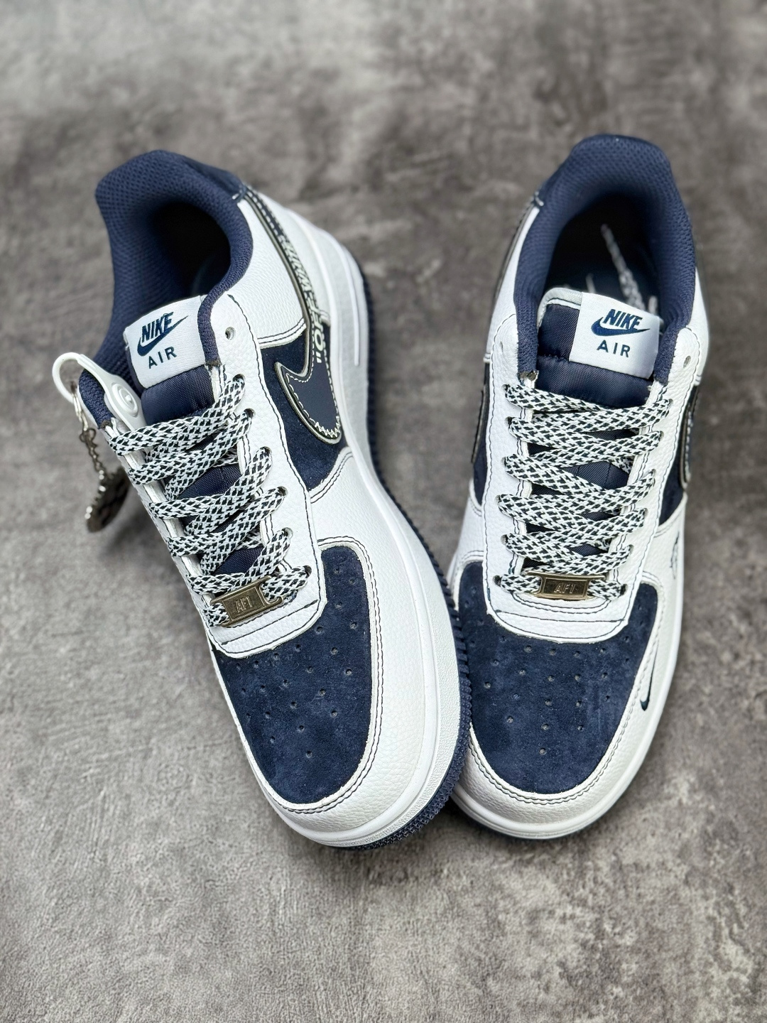 Nike Air Force 1 Low 07 x OFF-WHITE 白蓝小勾满天星 HV5999-002