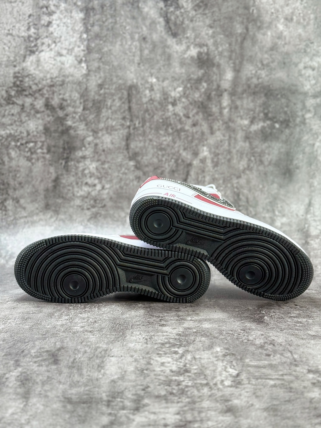 Nike Air Force 1 Low 07 x GUCCI 白红小勾满天星 KK1988-511