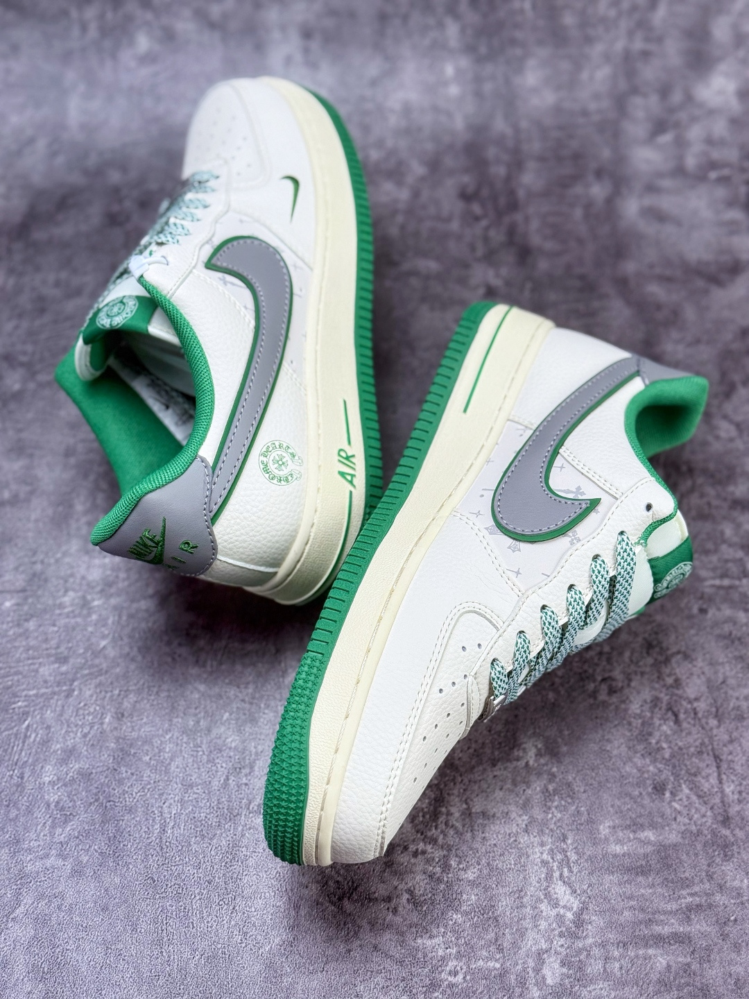 Nike Air Force 1 Low 07 十字架 白绿小勾满天星 QW5606-260