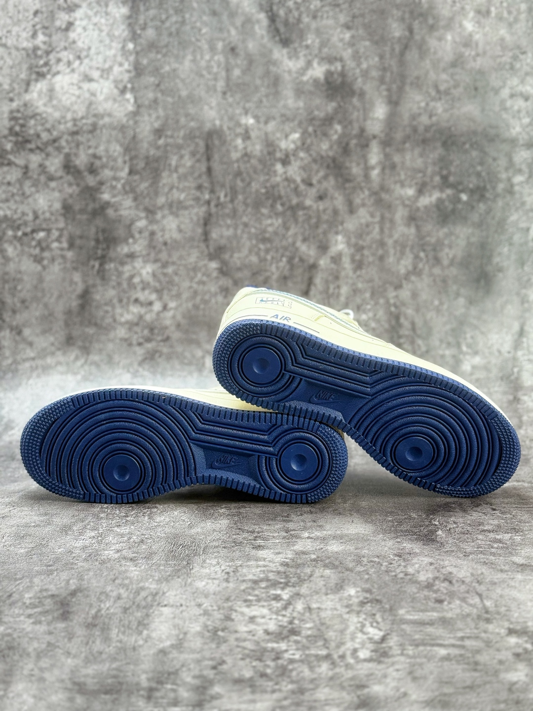 Nike Air Force 1 Low 07 白蓝小勾满天星 DF0188-108