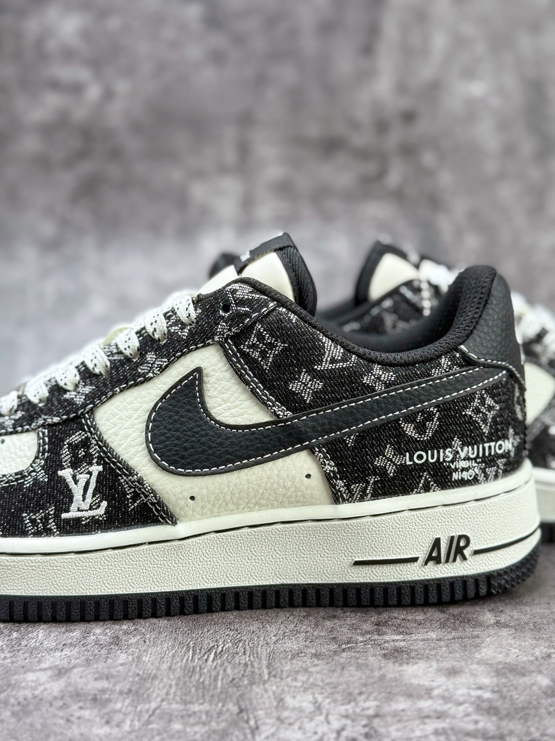 Nike Air Force 1 Low 07 x Louis Vuitton 黑白牛仔满天星 NH0601-579