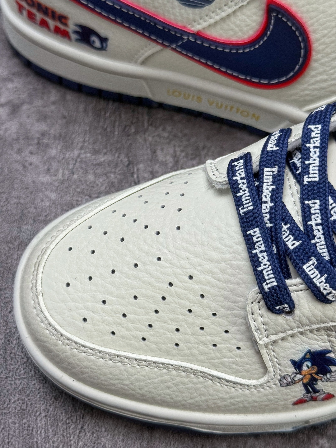 Nike SB Dunk Low x Louis Vuitton 白蓝 NH0601-479