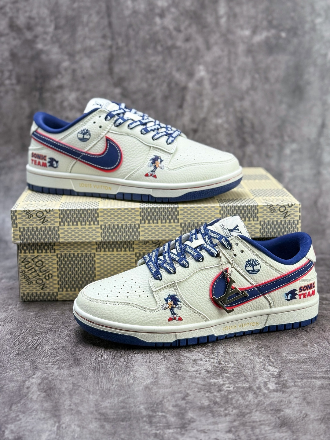 Nike SB Dunk Low x Louis Vuitton 白蓝 NH0601-479