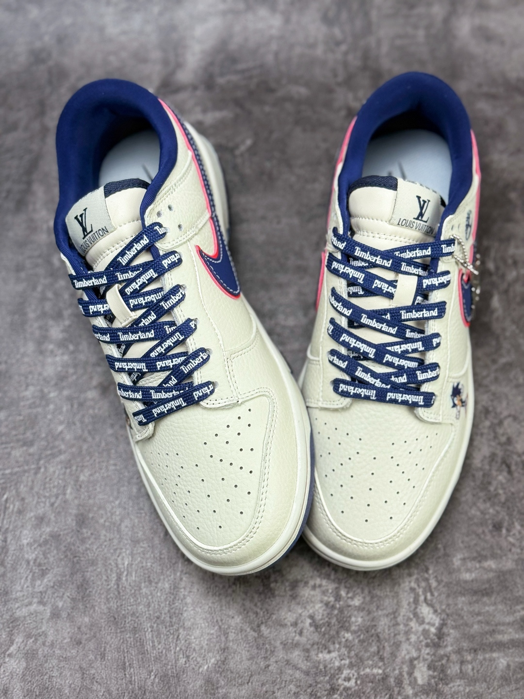 Nike SB Dunk Low x Louis Vuitton 白蓝 NH0601-479