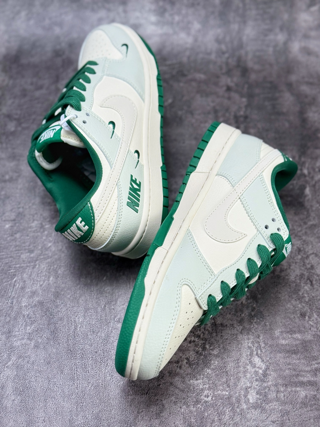Nike SB Dunk Low 灰白绿三小勾 JP1628-063