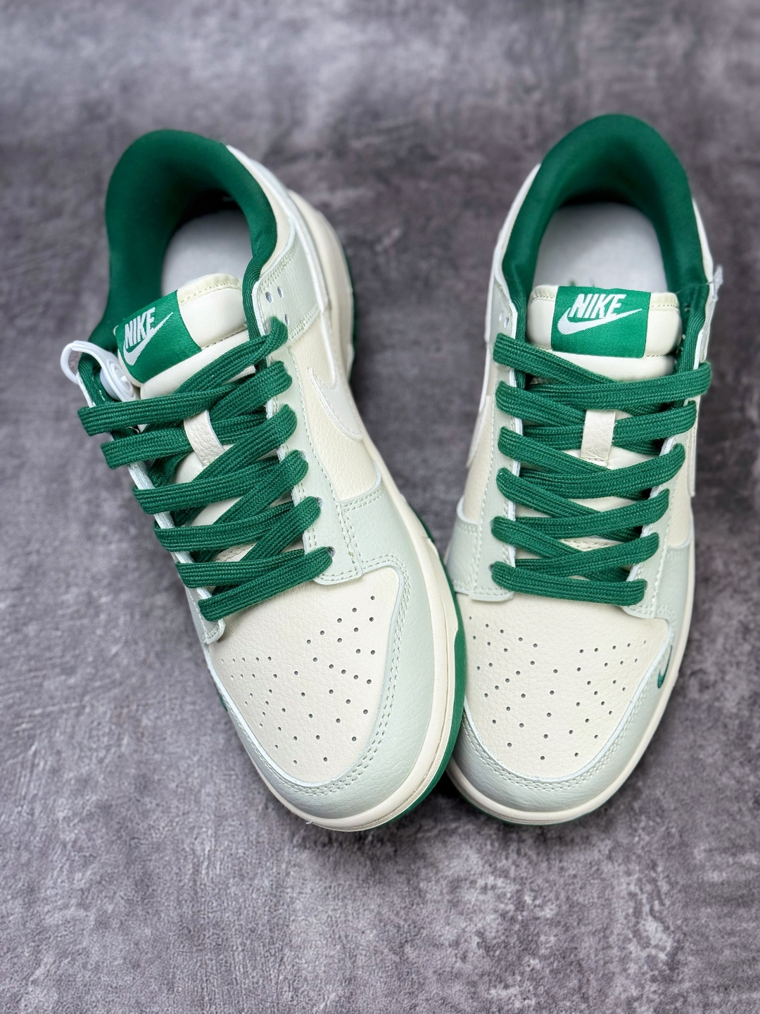 Nike SB Dunk Low 灰白绿三小勾 JP1628-063