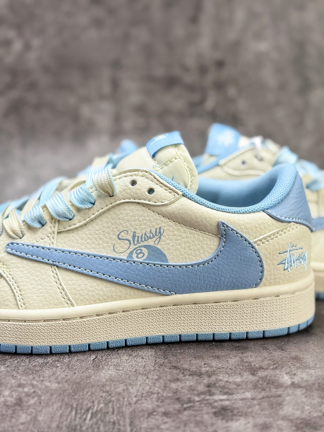 Travis Scott x Nike Air Jordan 1 Low x Stussy Air Jordan 1 Low 反转白蓝小勾倒钩 纯原版本 XS7089-602