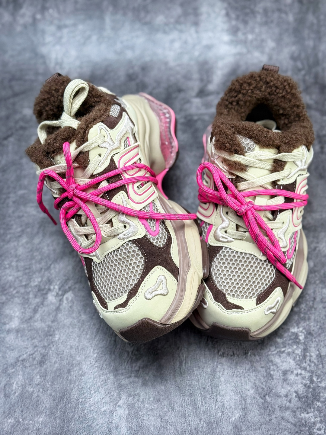 GG-CC GG-CC Chunky Low 厚底增高运动老爹鞋 G25X3233B