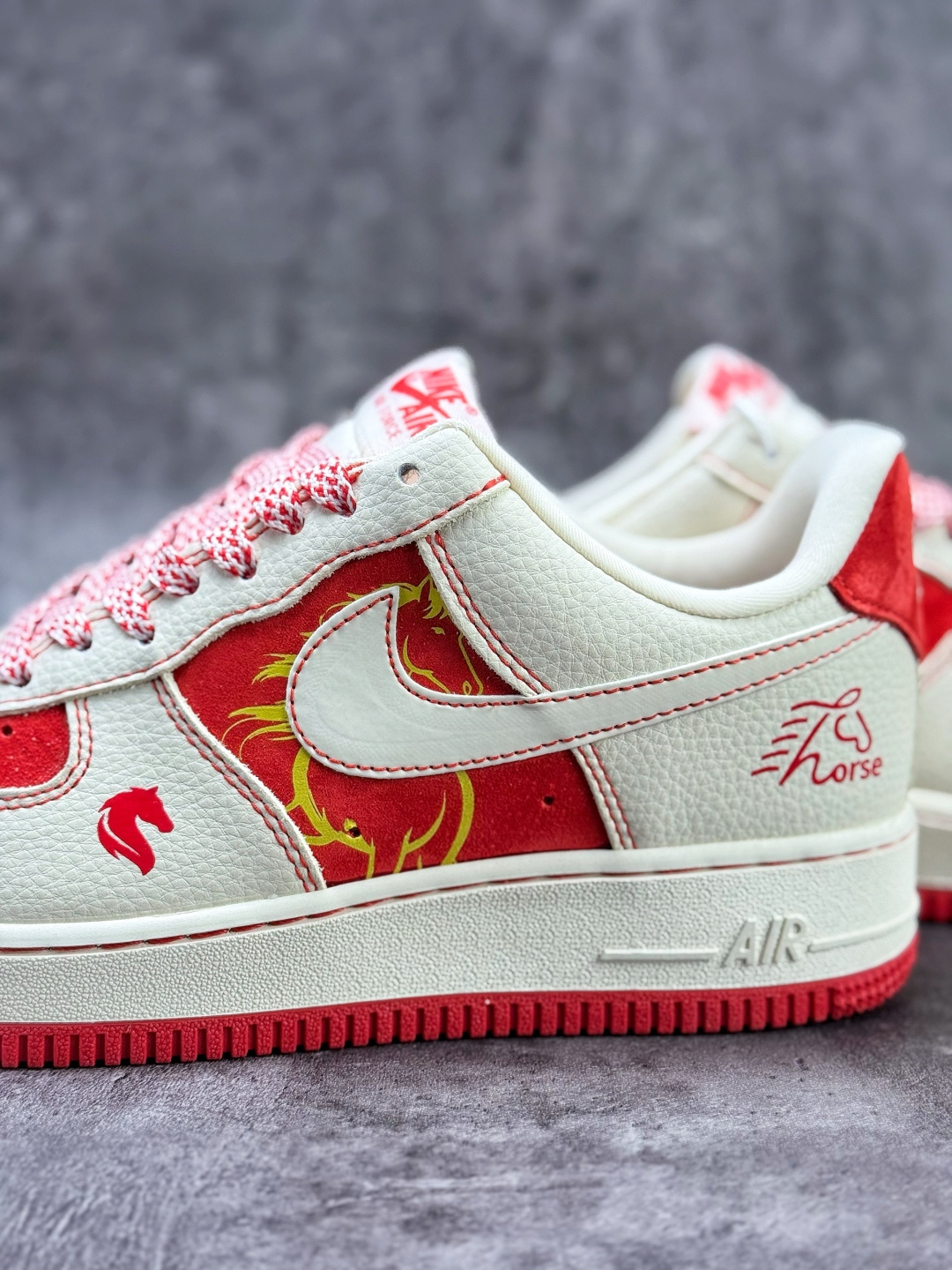 Nike Air Force 1 Low 07 x HORSE 白红满天星 XL1979-133-High Quatity Cheap Brand wholesale wholesaler seller Clothes Bags handbags Sneakers Top Fashion Clothing Shoes from China Factory Chinese suppliers best Quality Beautiful Price Nike Air Force 1 Low 07 x HORSE 白红满天星 XL1979-133