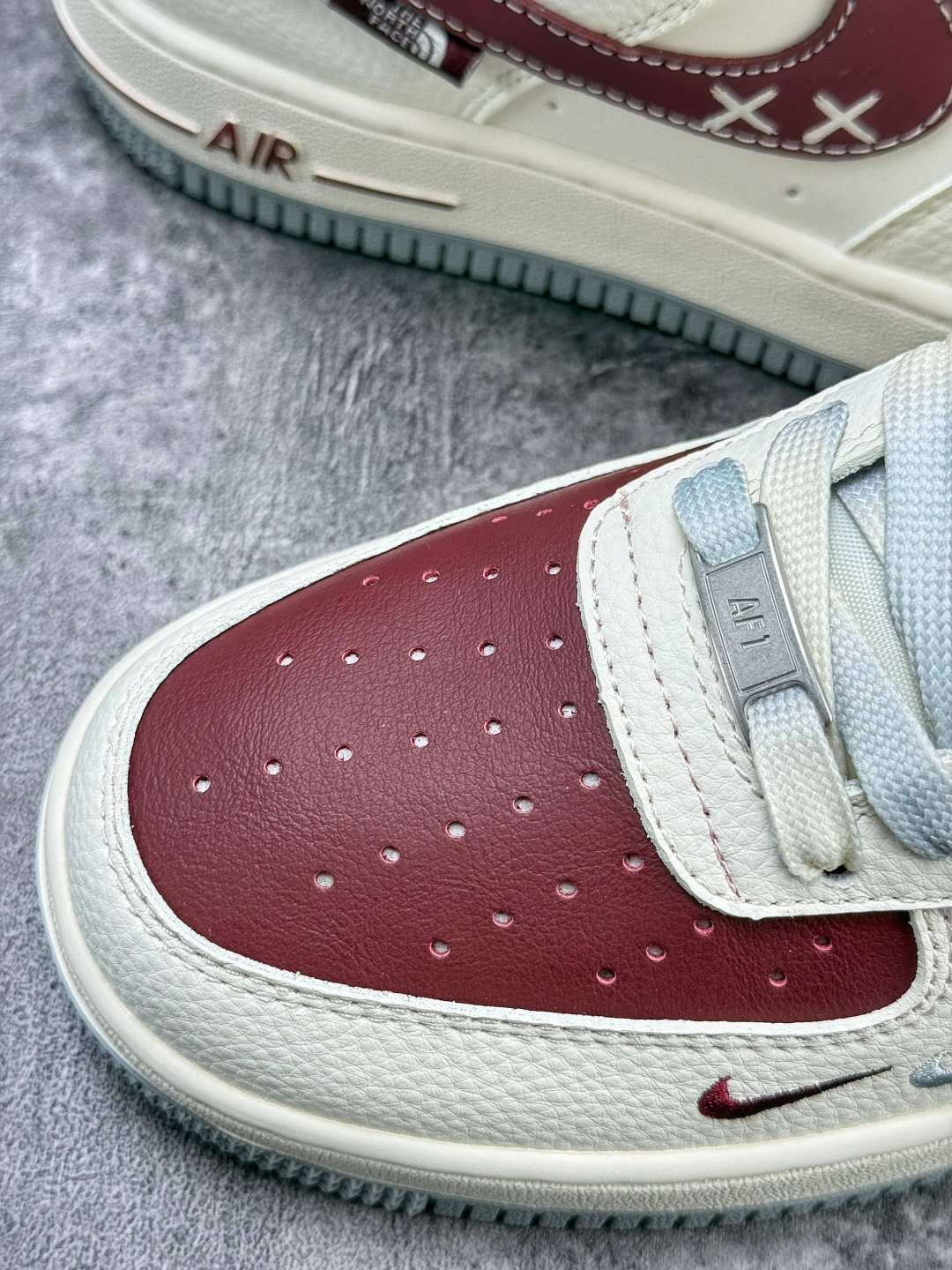 210 Nike Air Force 1 Low 07 x Stussy x The North Face 白红双小勾 QW5606-268