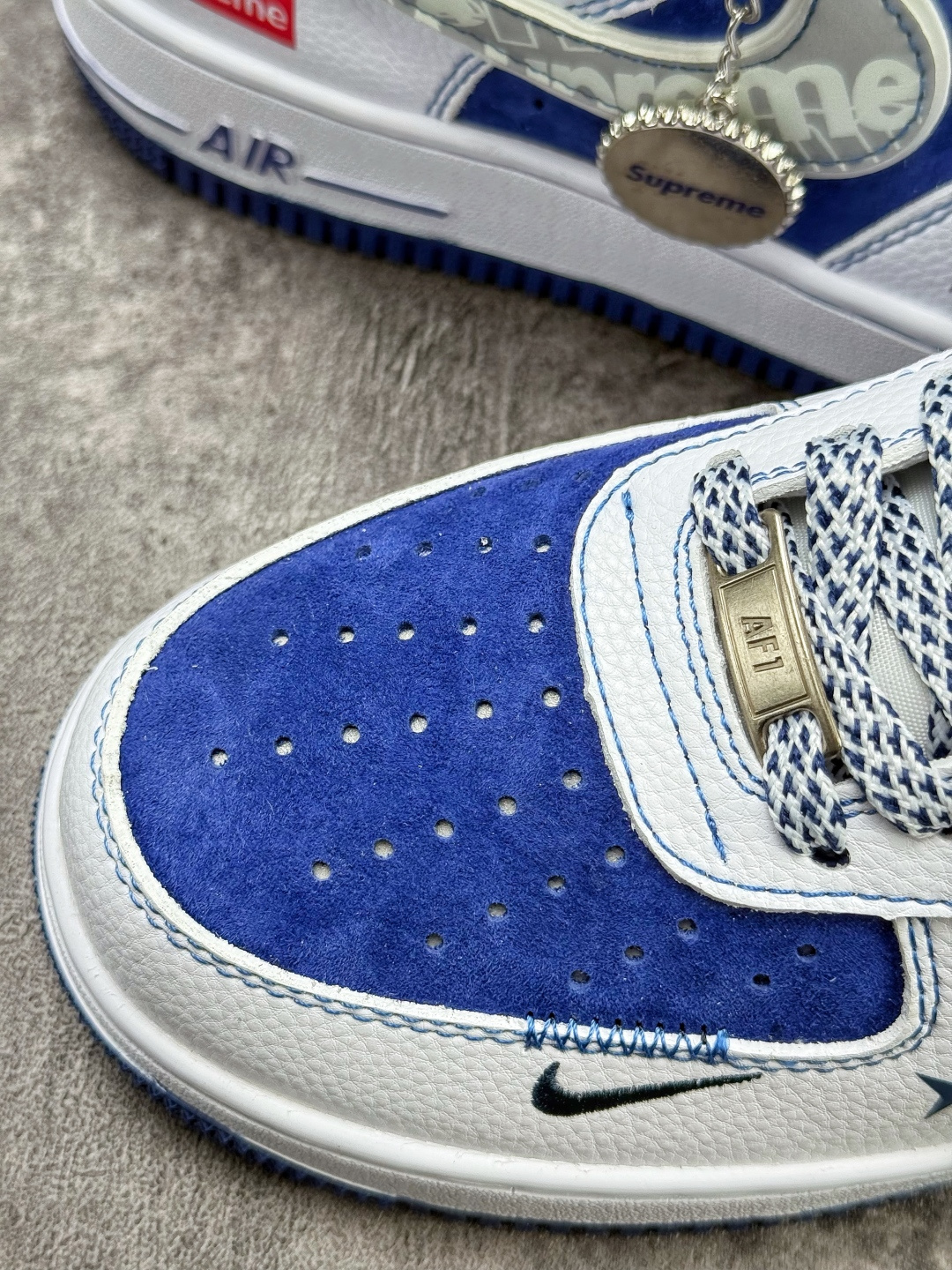 Nike Air Force 1 Low 07 x Supreme 白蓝小勾满天星 XZ6188-187
