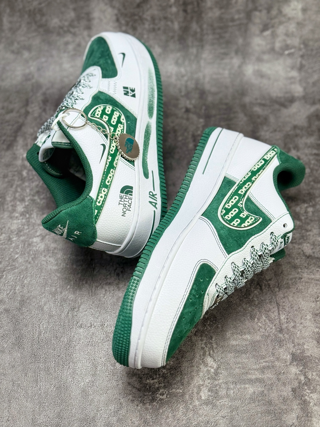 Nike Air Force 1 Low 07 x The North Face 白绿双小勾满天星 SU2305-561