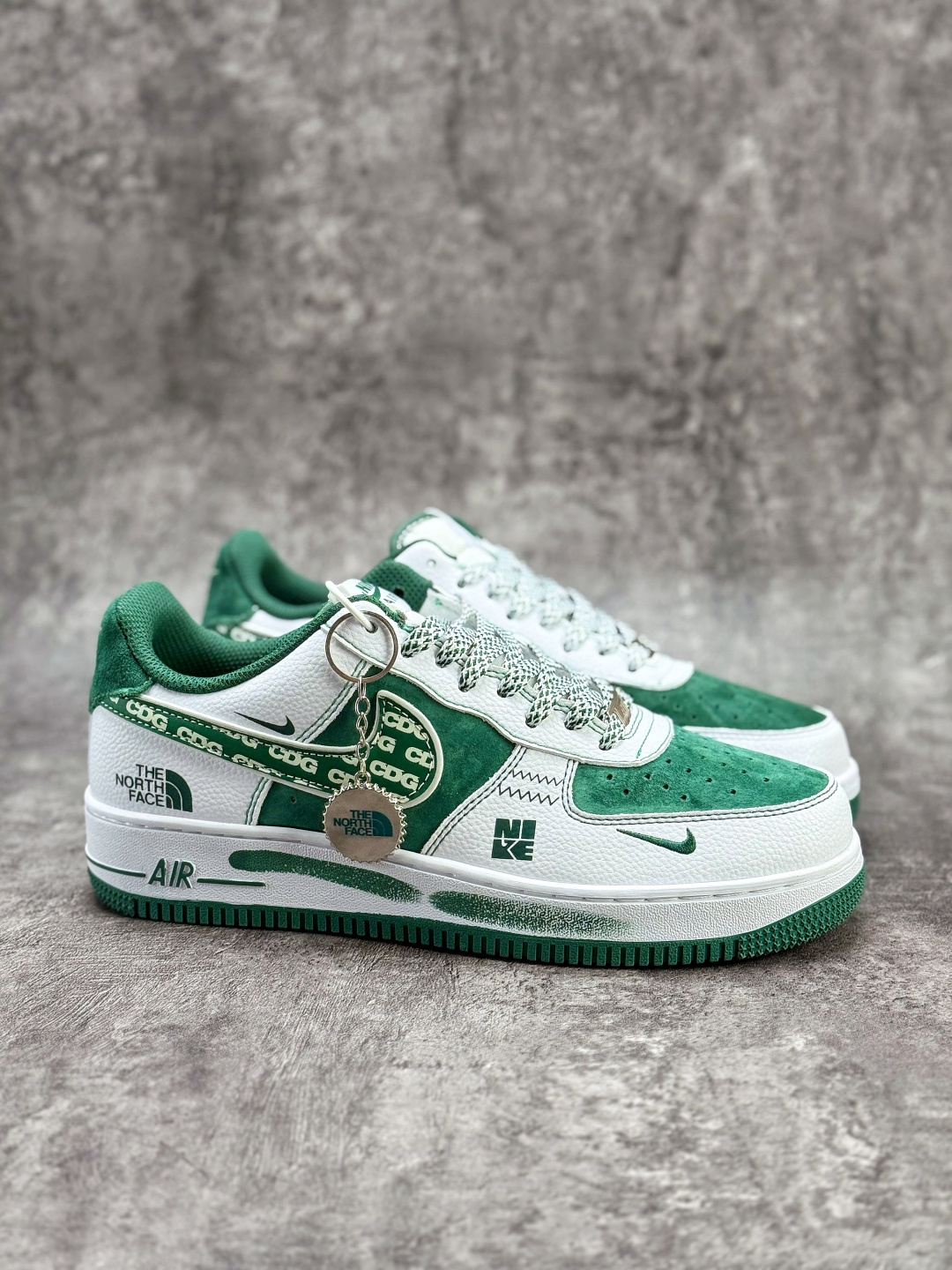 Nike Air Force 1 Low 07 x The North Face 白绿双小勾满天星 SU2305-561
