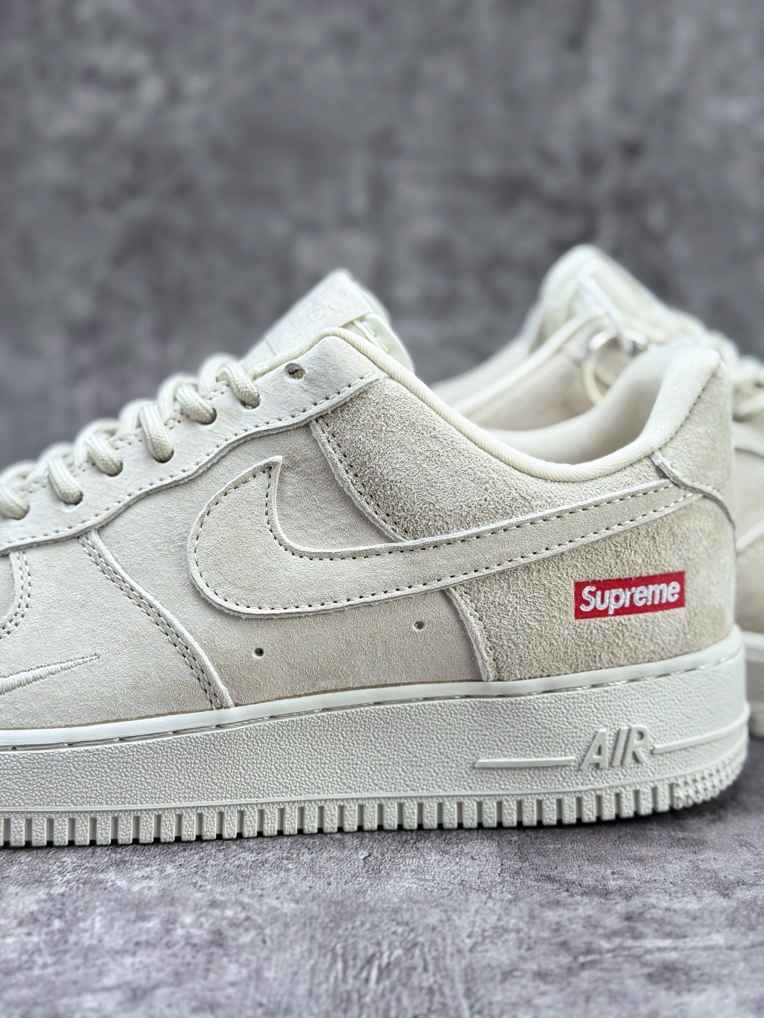 Nike Air Force 1 Low 07 x Supreme 米白小勾 DF0188-116