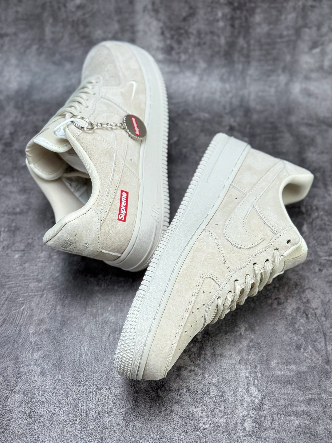 Nike Air Force 1 Low 07 x Supreme 米白小勾 DF0188-116
