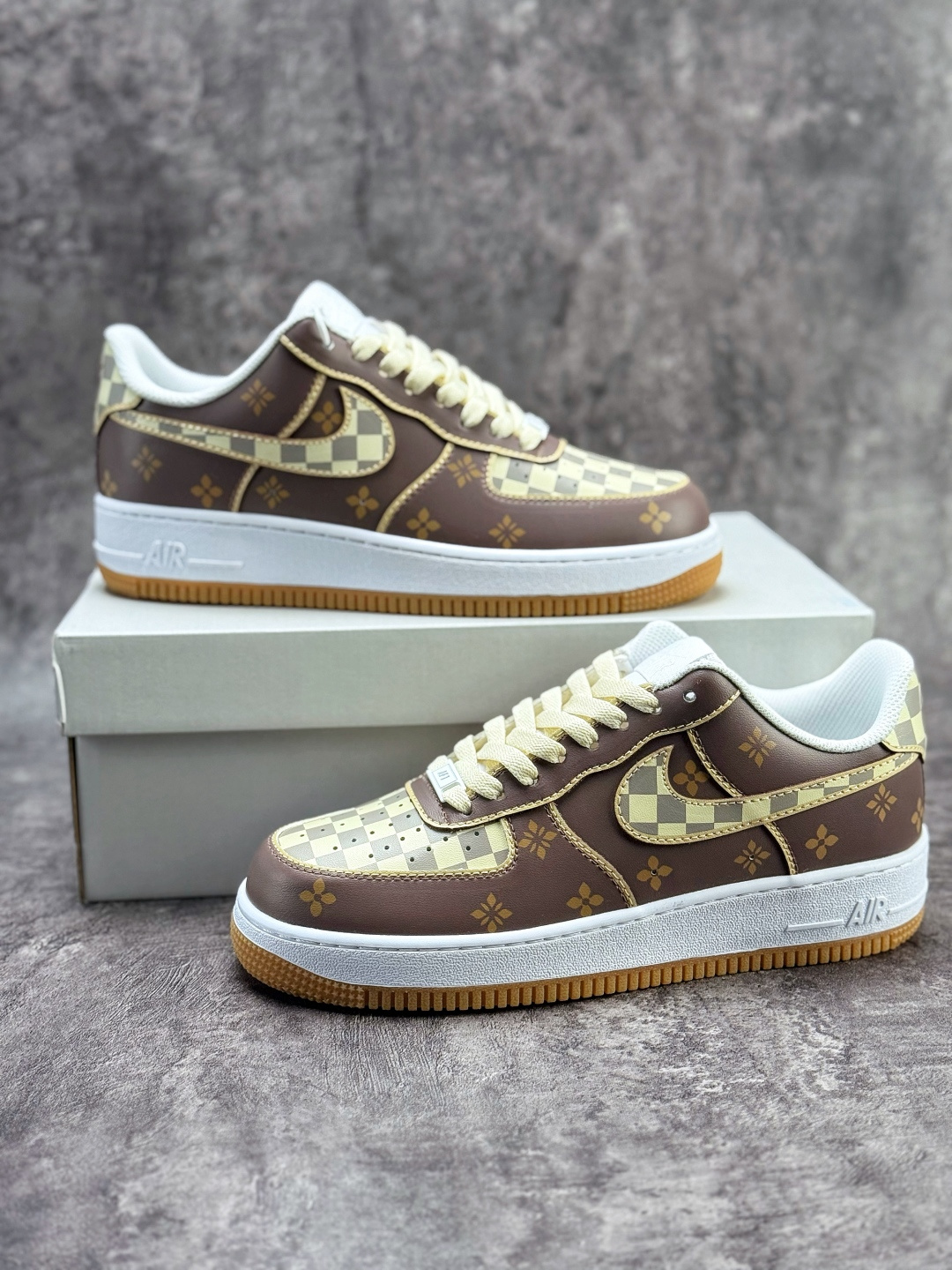 180 Nike Air Force 1 Low 07 LOUIS 奢华设计 棕白 DJ2739-100