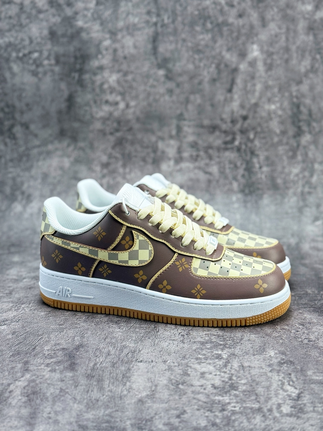 180 Nike Air Force 1 Low 07 LOUIS 奢华设计 棕白 DJ2739-100