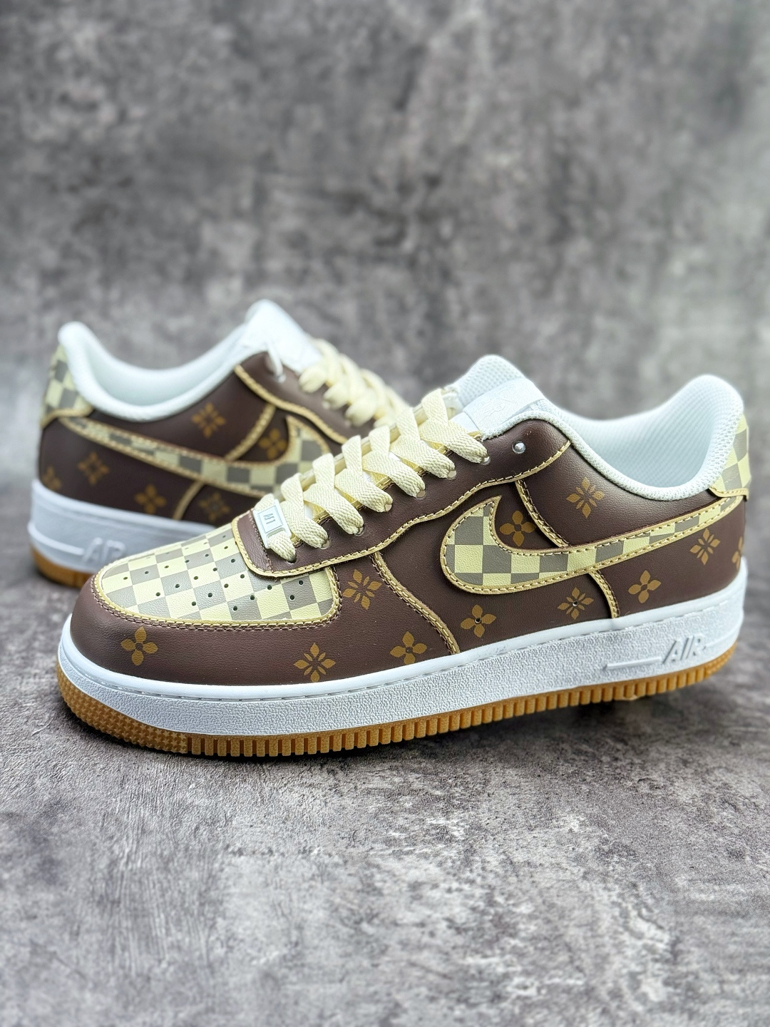 180 Nike Air Force 1 Low 07 LOUIS 奢华设计 棕白 DJ2739-100