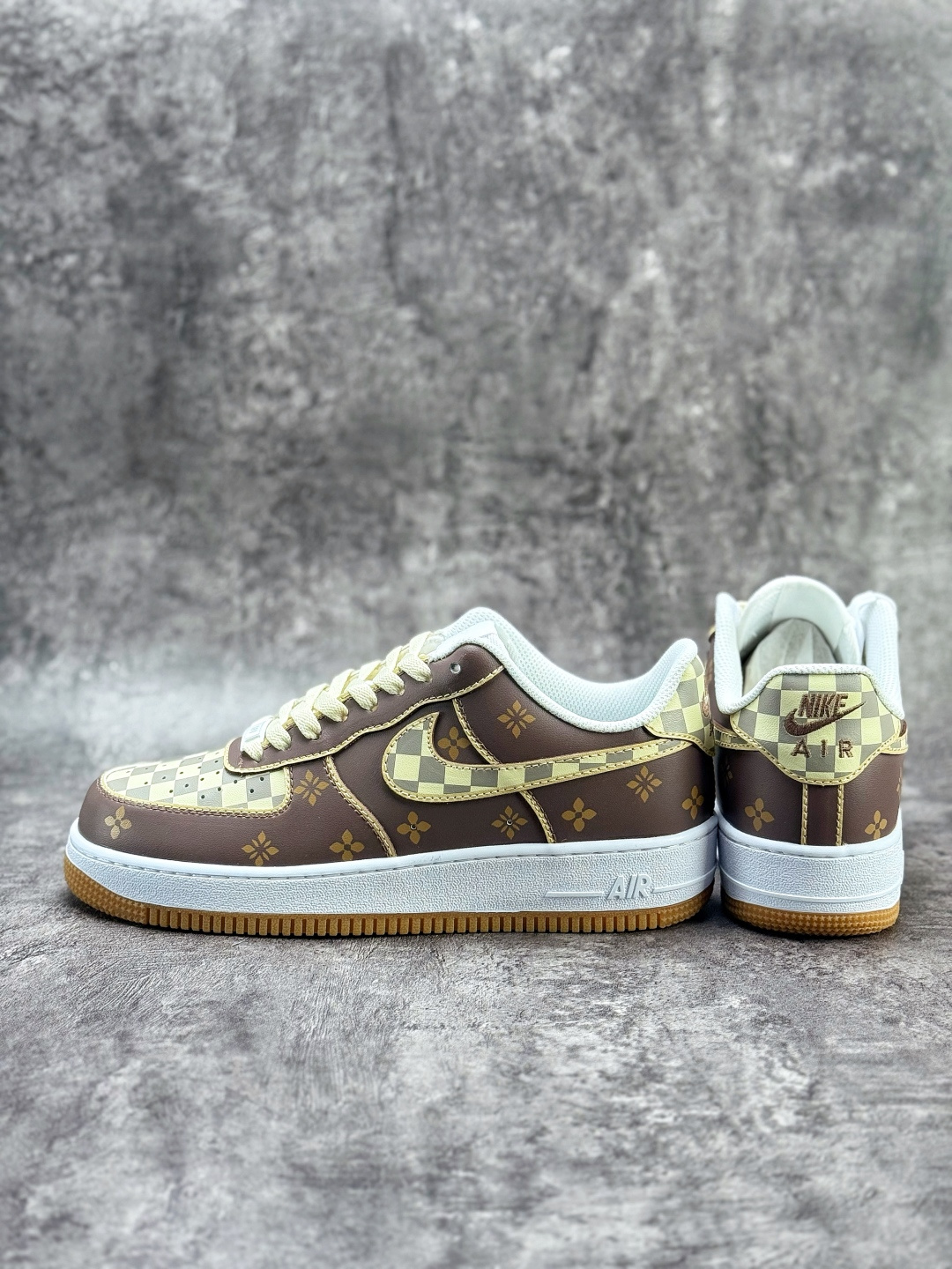 180 Nike Air Force 1 Low 07 LOUIS 奢华设计 棕白 DJ2739-100