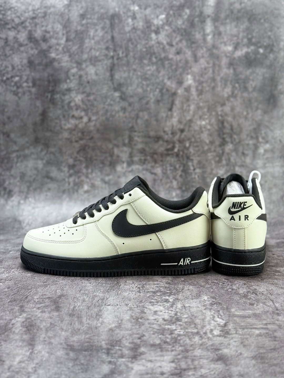 Nike Air Force 1 Low 07 米黑 ZH0316-143