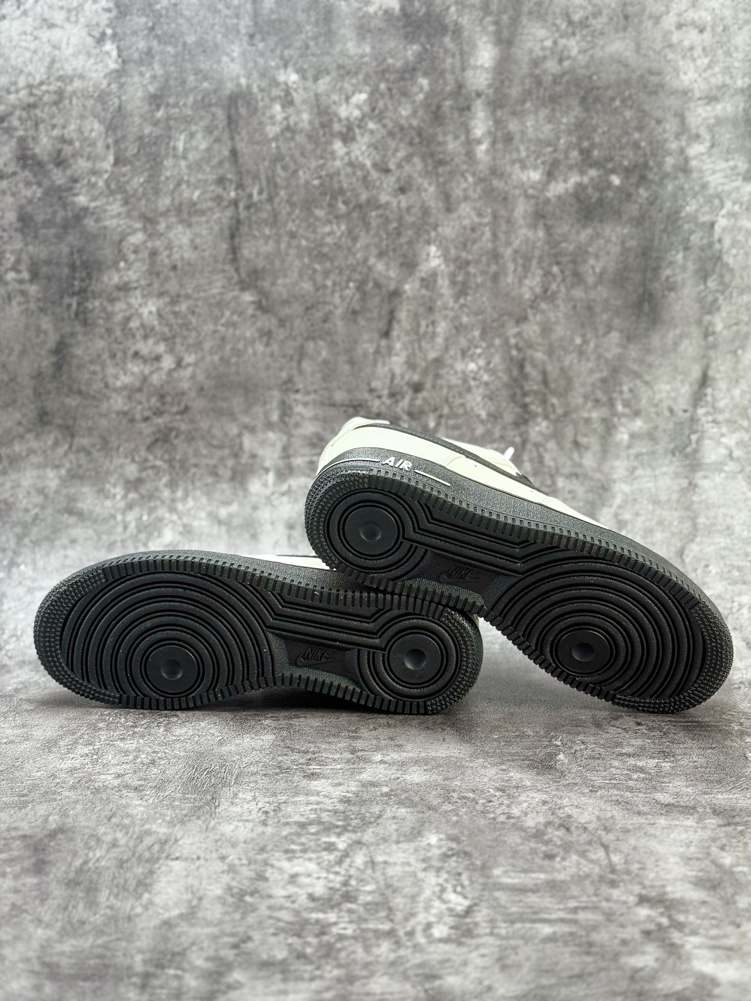 Nike Air Force 1 Low 07 米黑 ZH0316-143