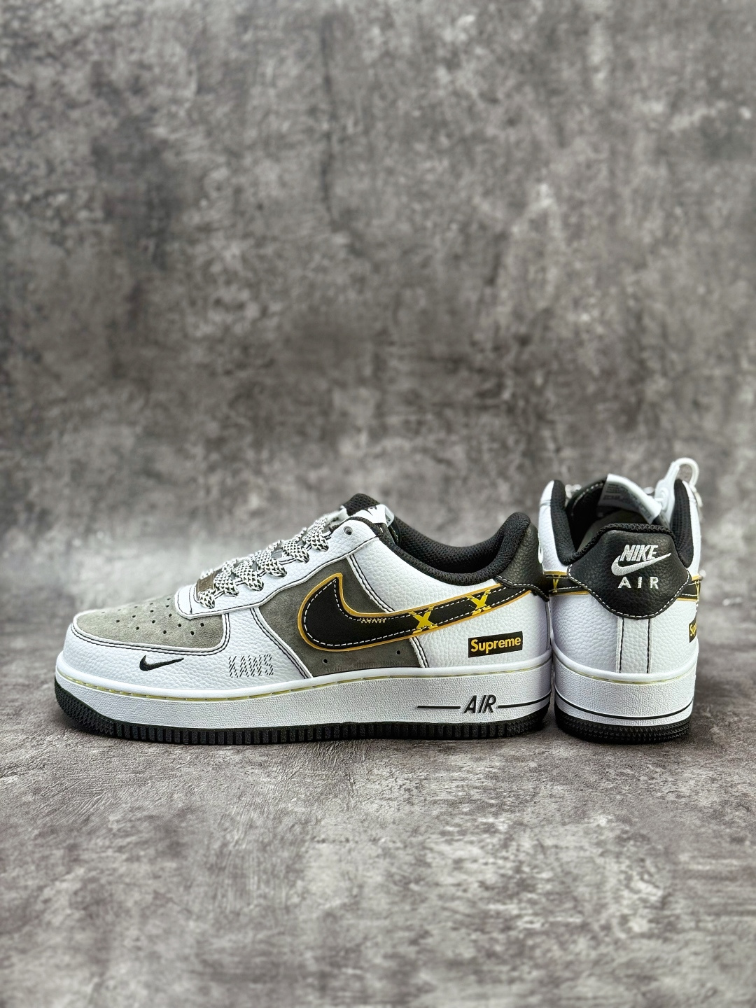 Nike Air Force 1 Low 07 x Supreme 白灰黑小勾满天星 XZ6188-259