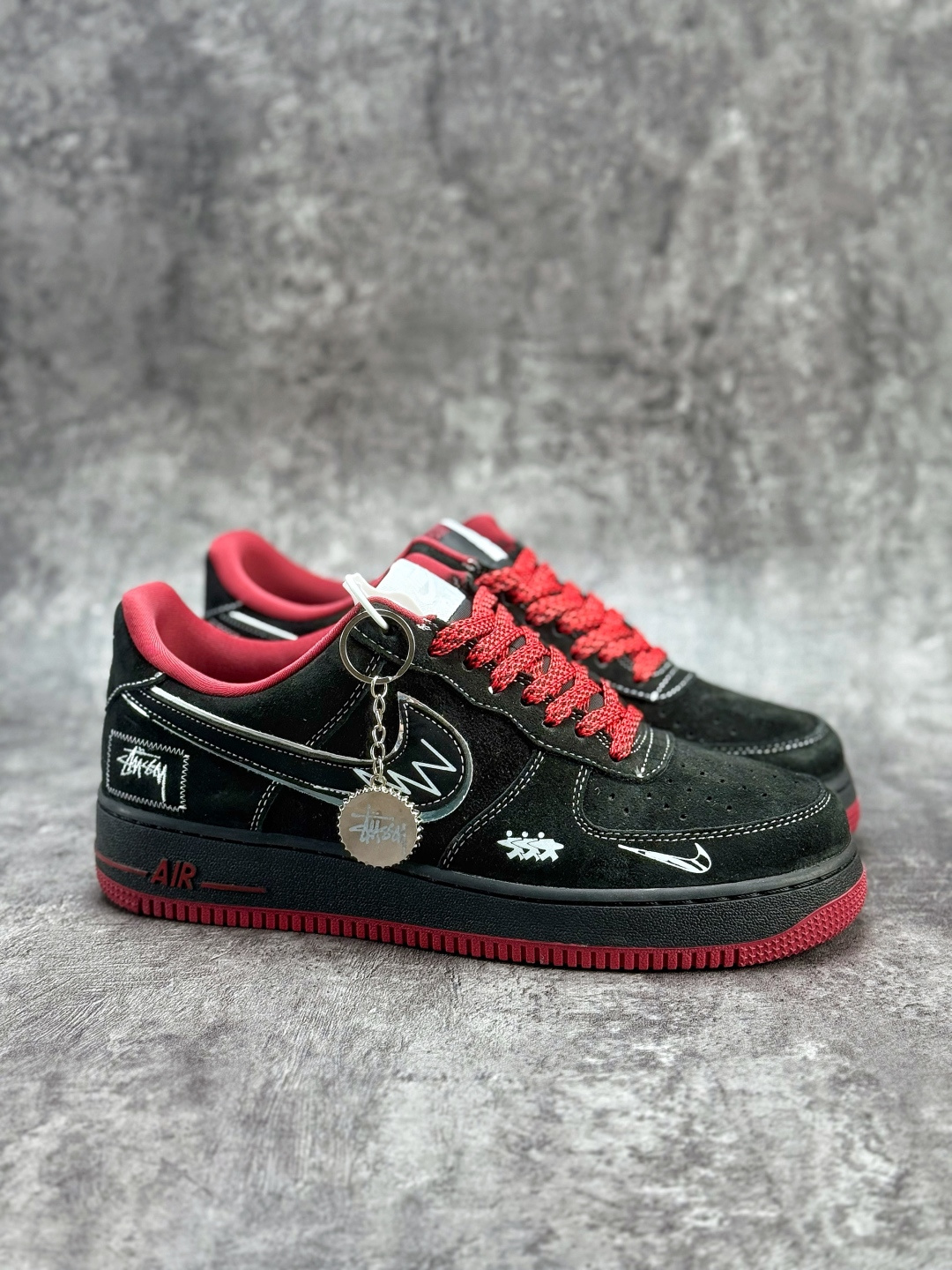 Nike Air Force 1 Low 07 x Stussy 黑红小勾满天星 SY1388-009
