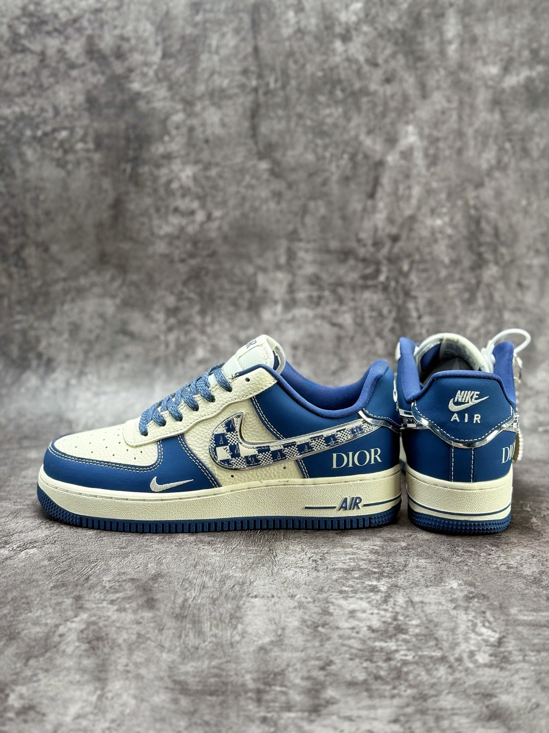 Nike Air Force 1 Low 07 x DIOR 蓝白小勾满天星 DF0188-103