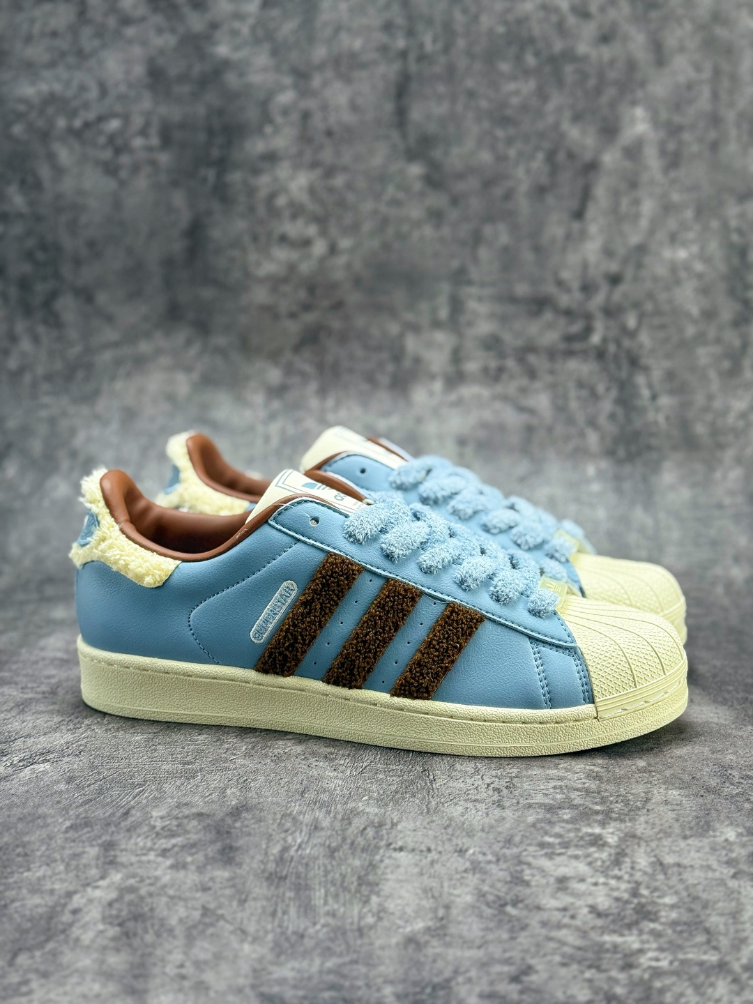 Adidas Originals Superstar 蓝棕 JR6987