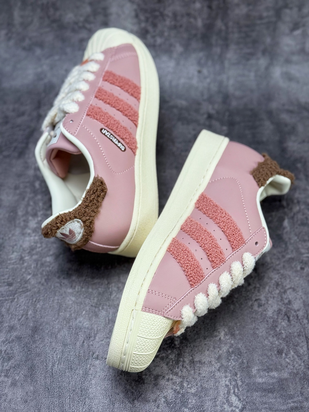 Adidas Originals Superstar 粉棕 JR6986