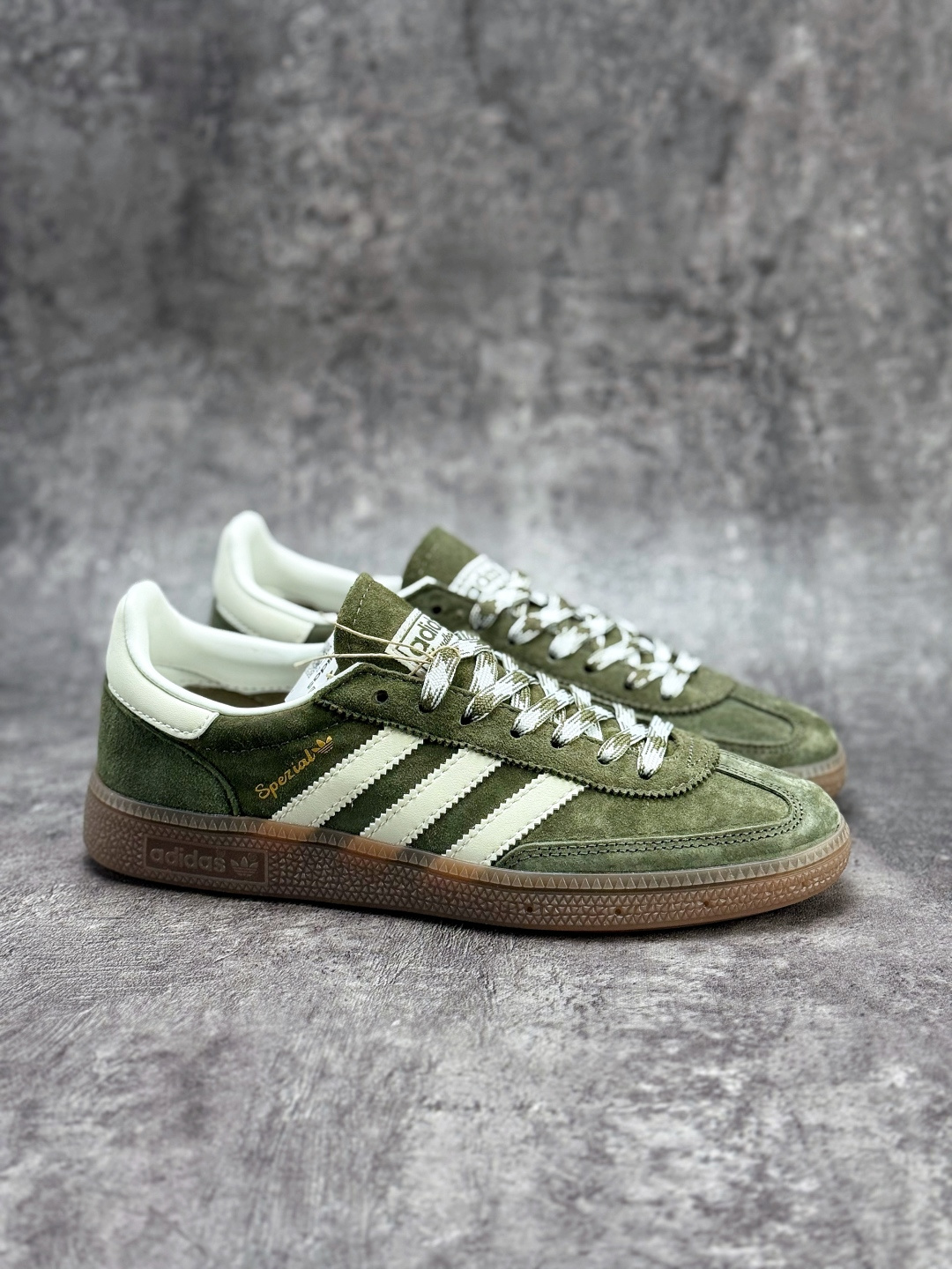 adidas originals Samba Handball Spezial 绿白 KI5940