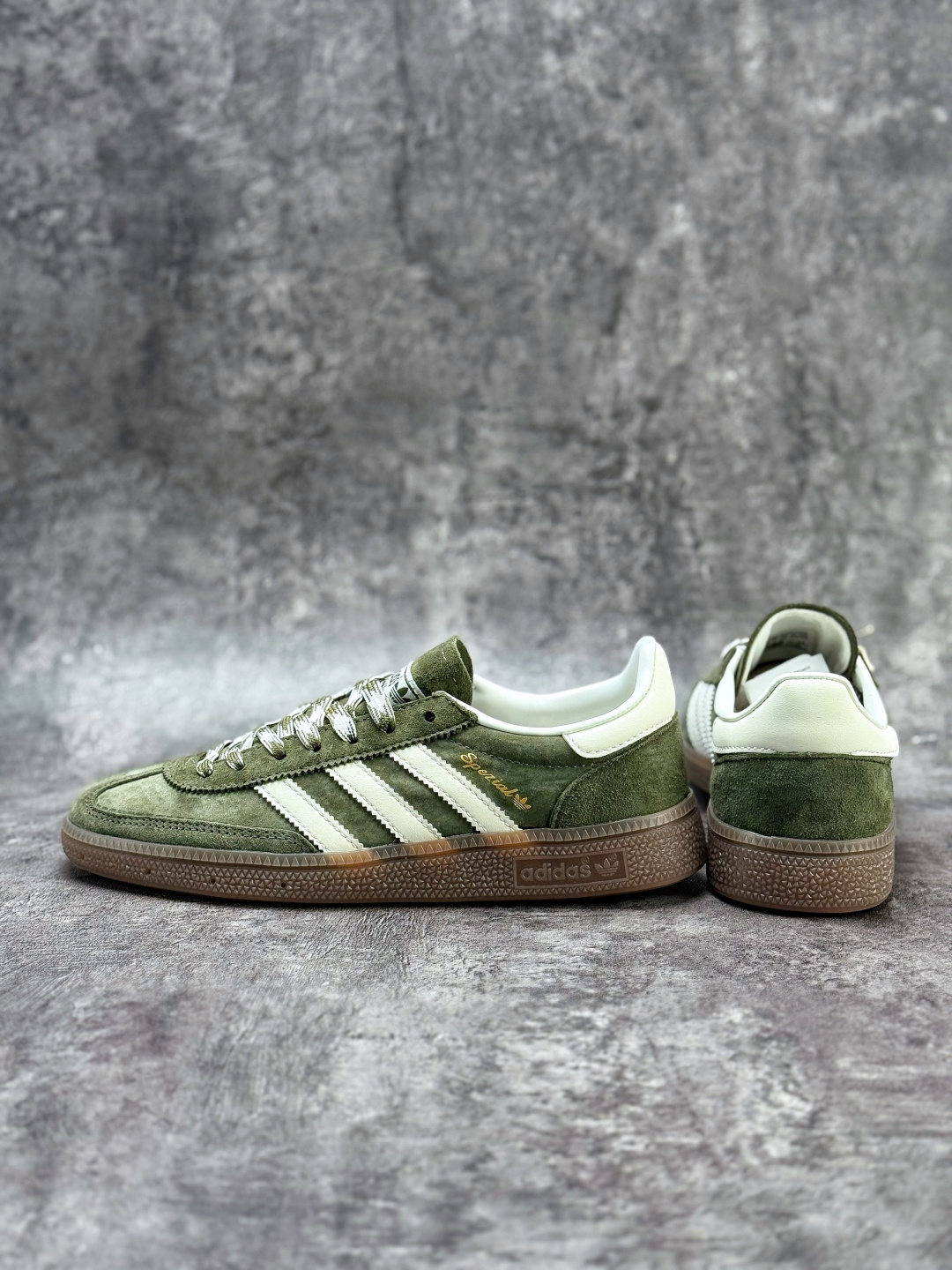 adidas originals Samba Handball Spezial 绿白 KI5940