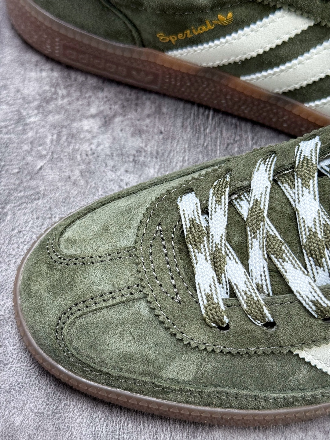 adidas originals Samba Handball Spezial 绿白 KI5940