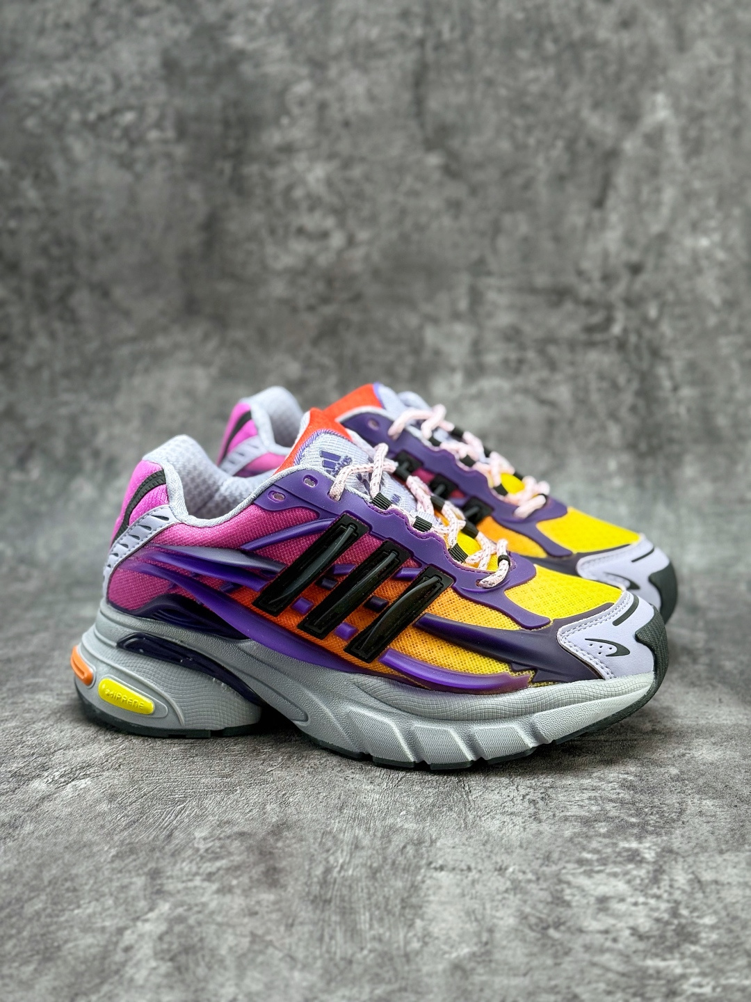 Pharrell x adidas Adistar Jellyfish 低帮复古风老爹鞋 实拍首发 JP9275