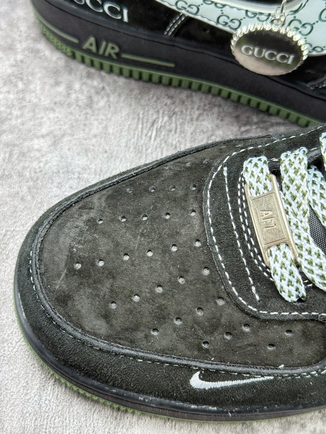 Nike Air Force 1 Low 07 x GUCCI 黑白绿小勾满天星 BB9577-113