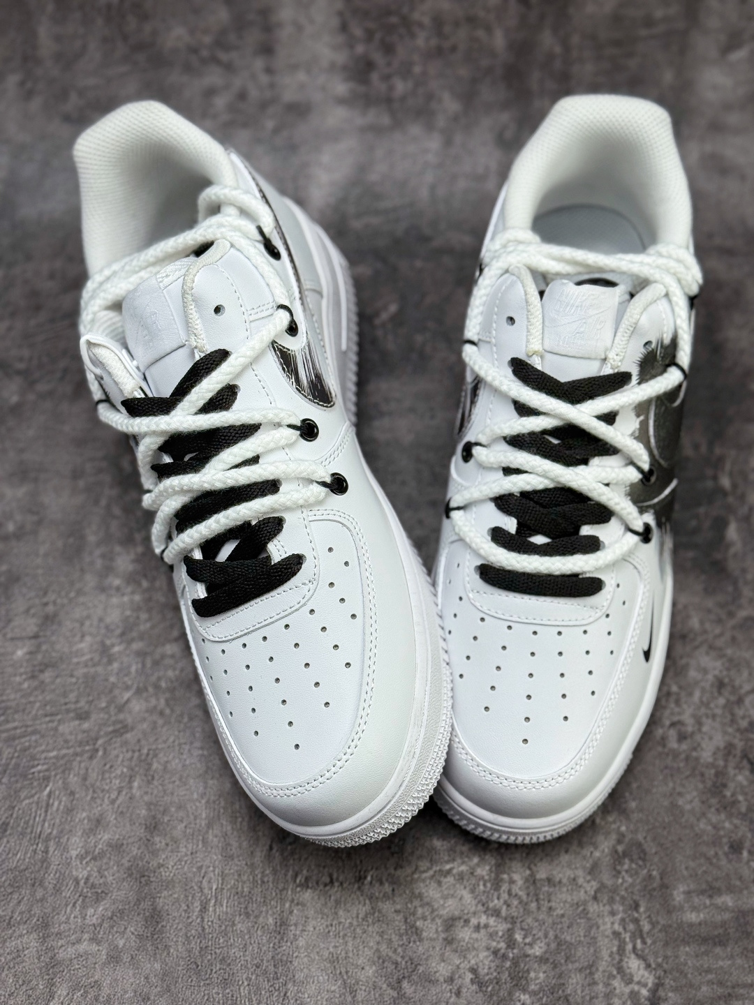 Nike Air Force 1 Low 07 黑色风暴小勾 DD2025-010-莆田鞋,莆田鞋货源,高仿鞋,高仿鞋货源,安福档口,莆田高仿鞋,莆田鞋批发,高仿鞋批发,莆田高仿运动鞋,高仿运动鞋,莆田运动鞋 Nike Air Force 1 Low 07 黑色风暴小勾 DD2025-010