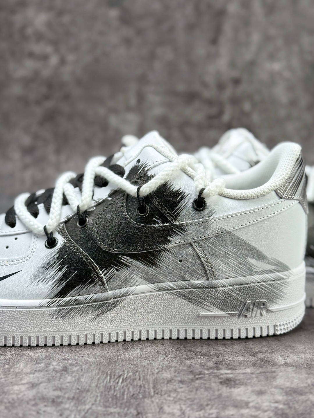 Nike Air Force 1 Low 07 黑色风暴小勾 DD2025-010-莆田鞋,莆田鞋货源,高仿鞋,高仿鞋货源,安福档口,莆田高仿鞋,莆田鞋批发,高仿鞋批发,莆田高仿运动鞋,高仿运动鞋,莆田运动鞋 Nike Air Force 1 Low 07 黑色风暴小勾 DD2025-010