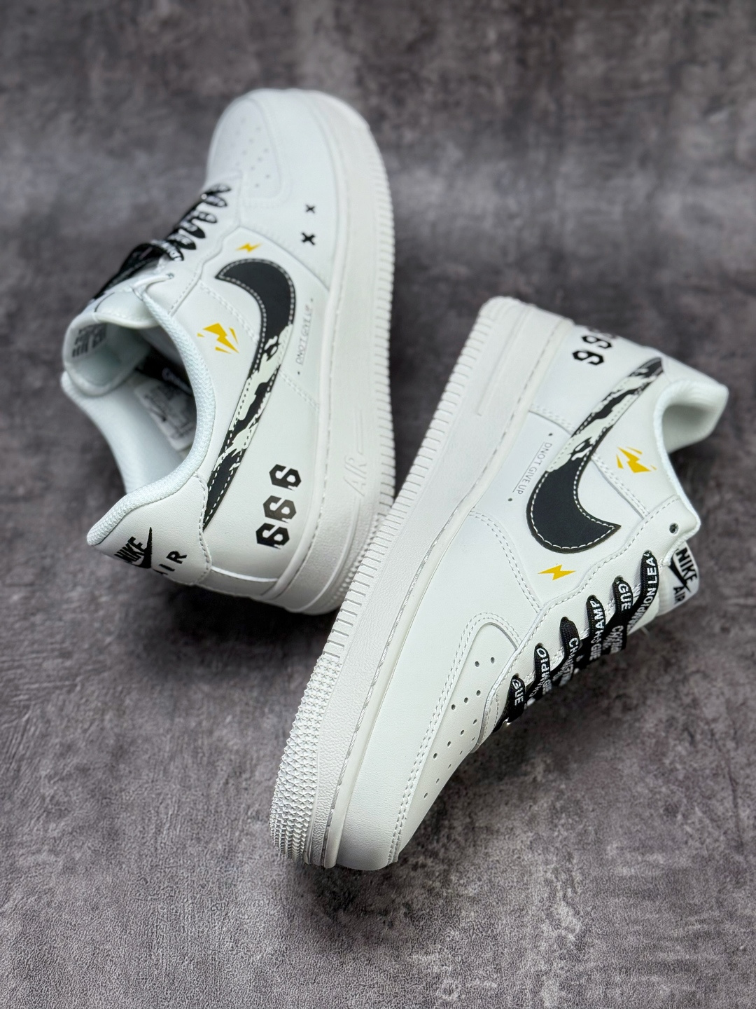 Nike Air Force 1 Low 07 白黑小勾 JP8028-072-莆田鞋,莆田鞋货源,高仿鞋,高仿鞋货源,安福档口,莆田高仿鞋,莆田鞋批发,高仿鞋批发,莆田高仿运动鞋,高仿运动鞋,莆田运动鞋 Nike Air Force 1 Low 07 白黑小勾 JP8028-072